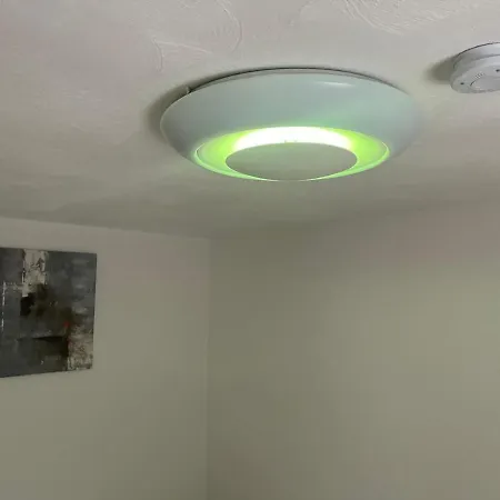 2-room Flat With Private Entrance & Privat Parking *