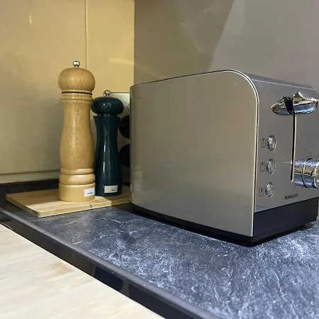 Lejlighed 2-room Flat With Private Entrance & Privat Parking Leonberg